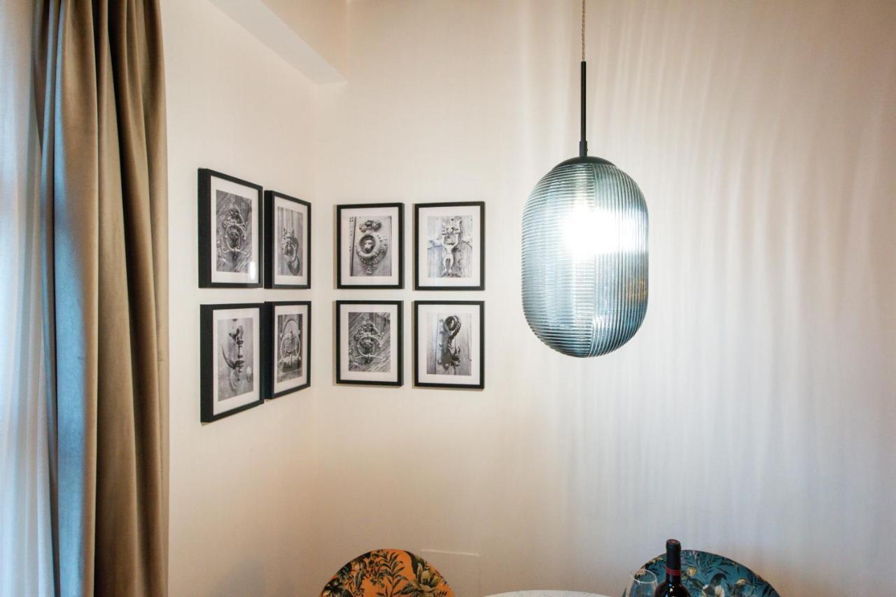 Boutique D'Argent Apartment โตเลโด ภายนอก รูปภาพ